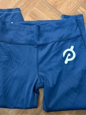 Blue Peloton athletic leggings, size L